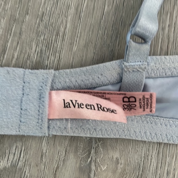 La Vie en Rose soft blue bra size 32D - Picture 9 of 10